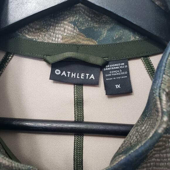 NWT ATHLETA Salutation Jacket Blue Green Camo Print Women's Size 1X - Picture 2 of 11